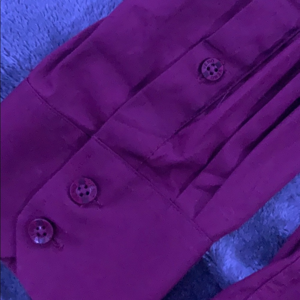 Button up - Picture 8 of 9